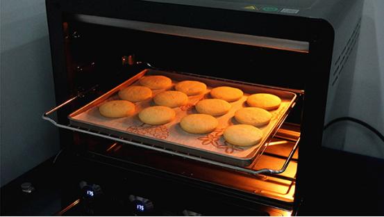 多年没洗很脏如何清理烤箱,多年的燃气烤箱内部怎么清洗