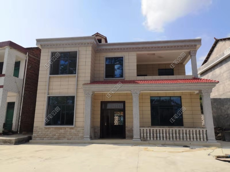 把房子交给农村堂弟，17万盖两层，建成村里头一栋别墅