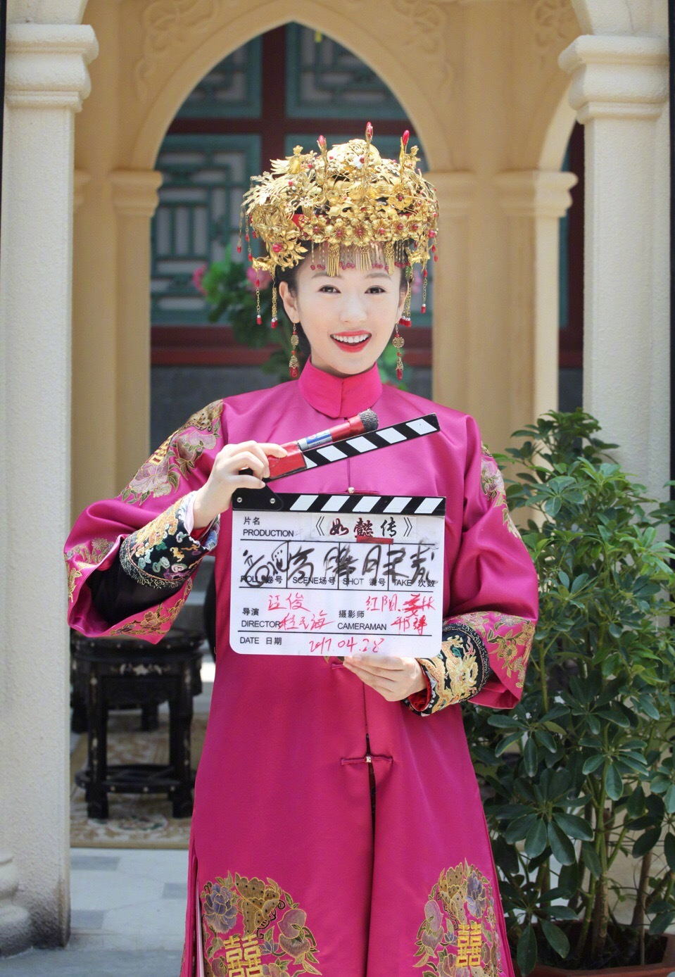 鏈变竴榫欑溂閲岀殑绔ョ懚,绔ョ懚鐪奸噷鍏呮弧姣嶇埍