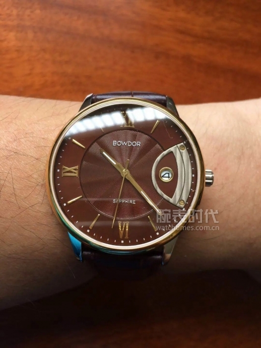 网友晒上千万的手表,网友晒1300手表