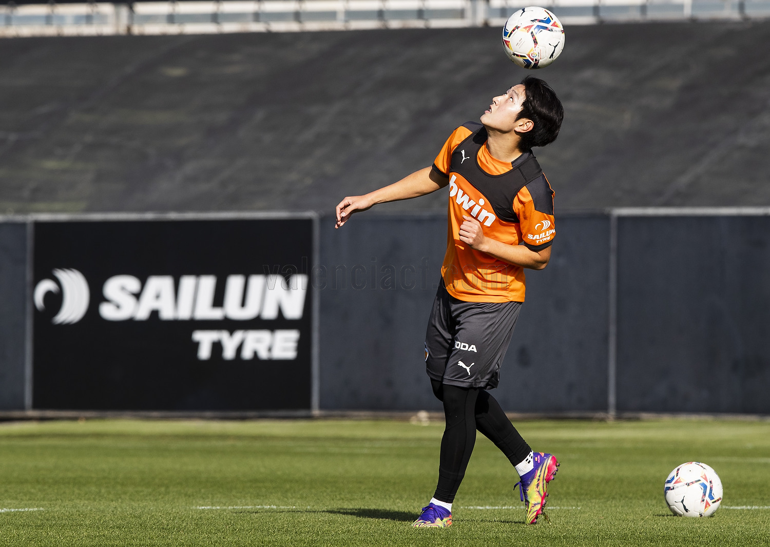 英冠伯恩利对伯恩茅斯,伯恩茅斯英冠最新消息