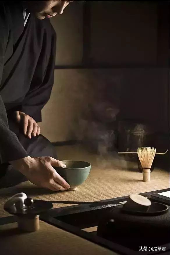 鏃ユ湰闄跺櫒鏈存嫏,闄跺櫒鏃ユ湰