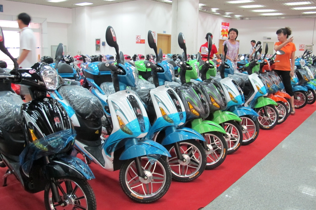 宣布退出研发电动车的车企有哪些,最近倒闭的电动车厂名单