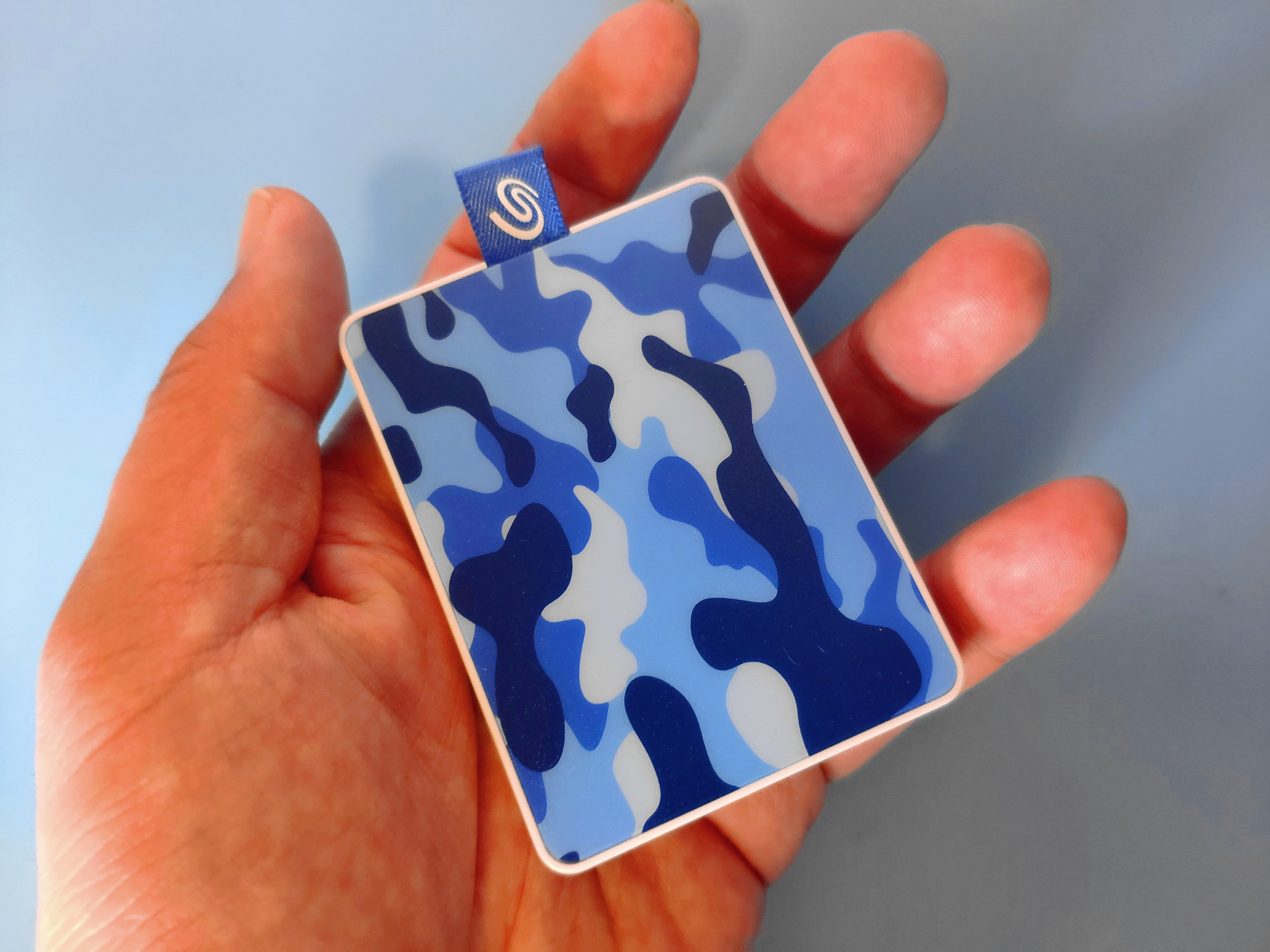 1t移动硬盘小巧,小巧方便的移动硬盘