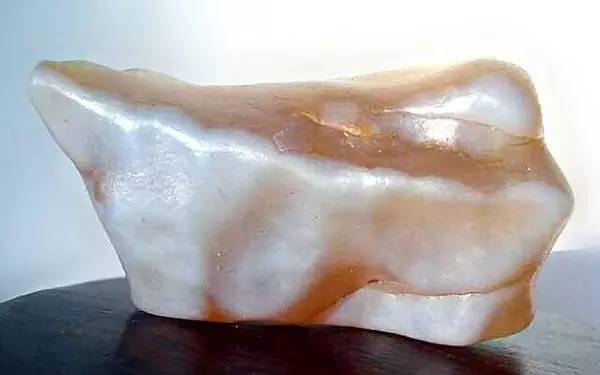 河边能捡到什么值钱的石头,在哪儿能捡到值钱的石头