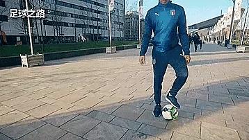 足球穿裆有技巧口诀吗,穿裆过人集锦足球