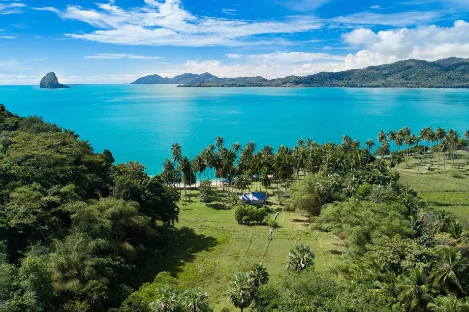 普吉边上的小众海岛，竟然有这么多好酒店？