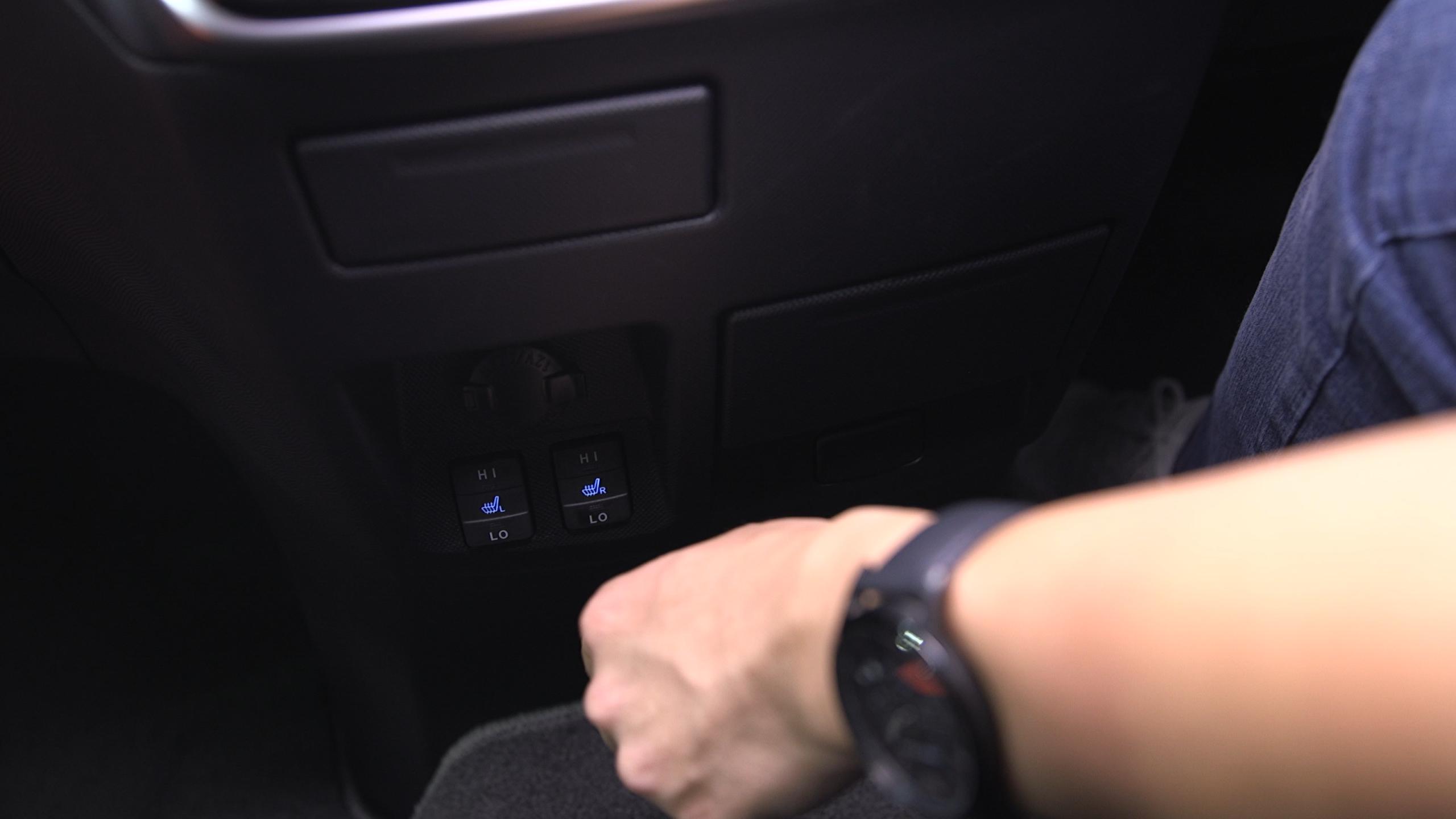 丰田普瑞维亚2024款日本本土版,老丰田大霸王普瑞维亚