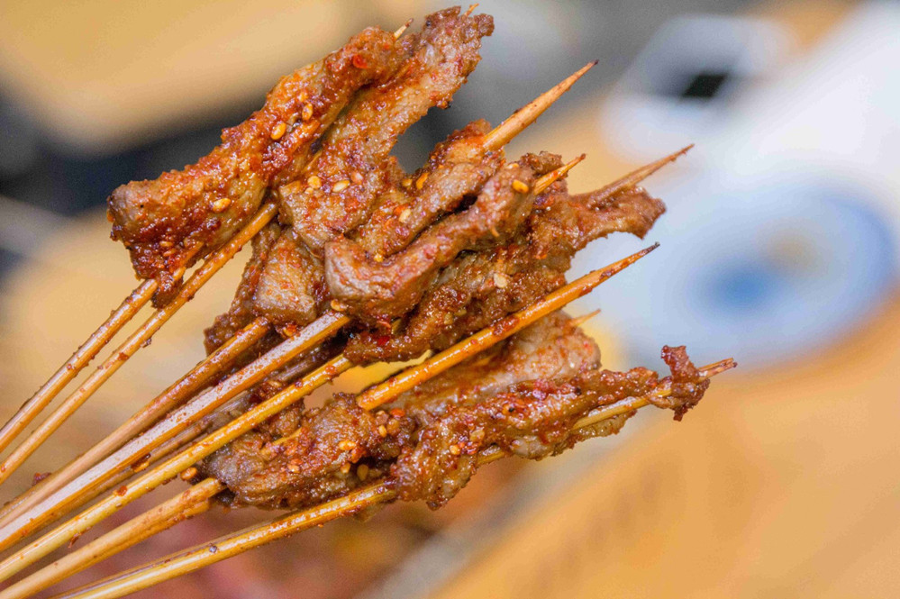 哺乳期可以吃冰棒火锅,哺乳期吃冰淇淋宝宝不吃了