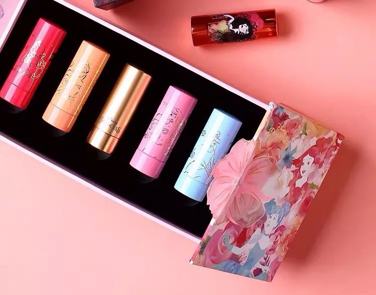 灵魂要足够有趣,灵魂要有趣翻译