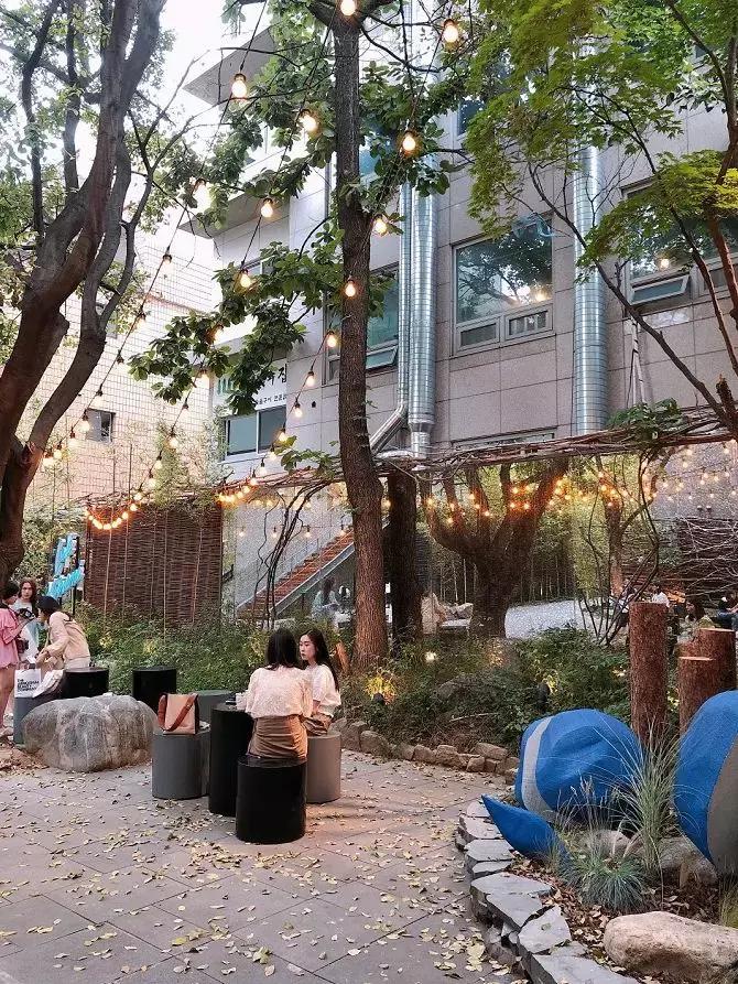 韩国首尔购物必去店,韩国探店必买清单