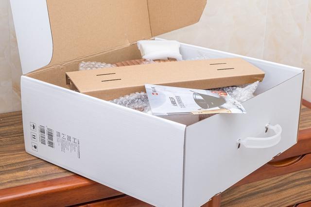 古法泥模翻砂浇铸平底锅,古法泥模铸铁锅