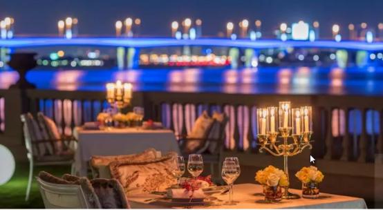 迪拜范思哲酒店帝国套房,迪拜范思哲宫殿酒店图片