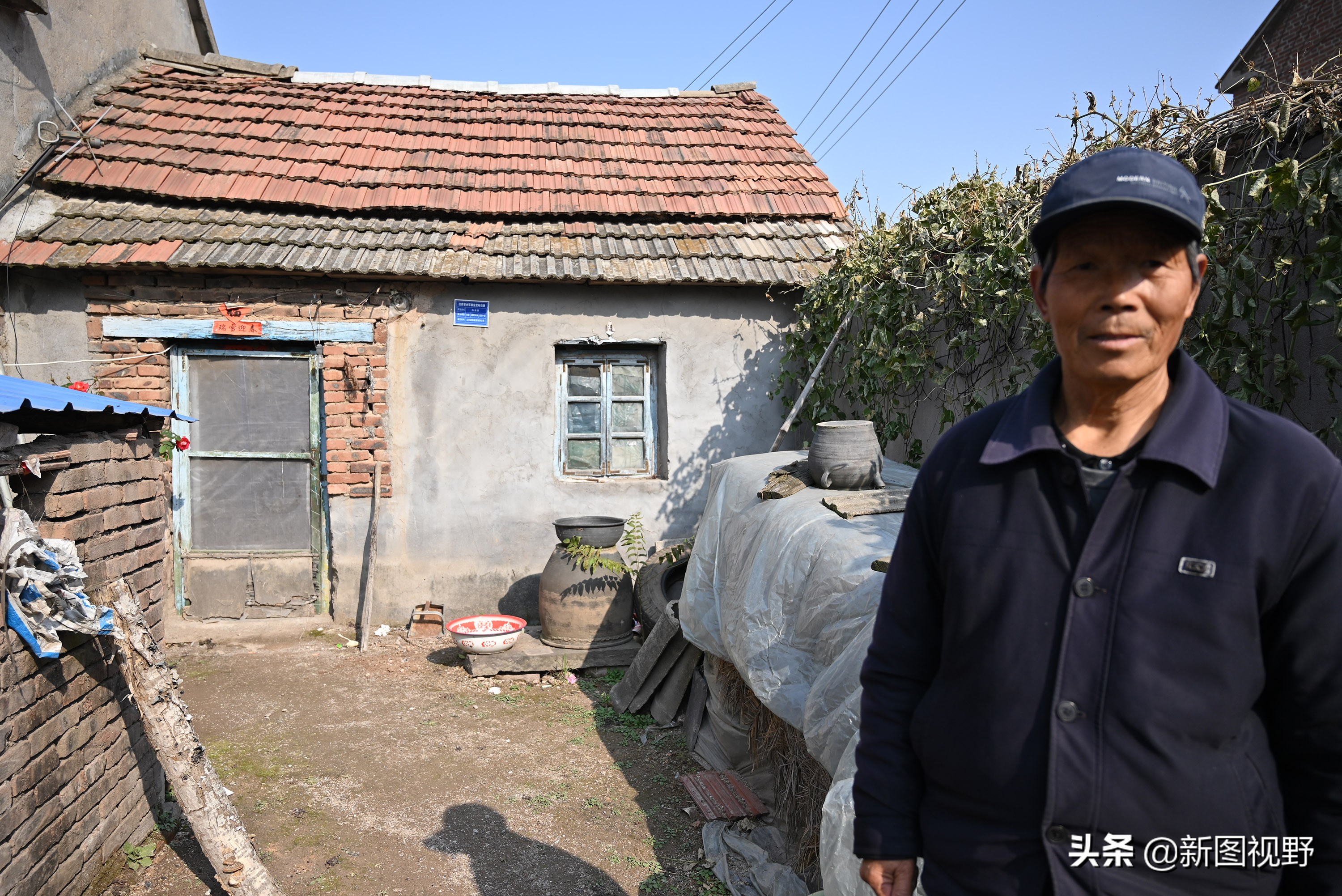 104岁老人，脾气很特别，会用土方免费治病，60多年治愈患者无数