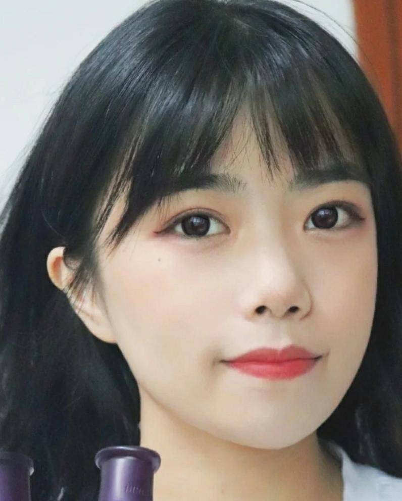 珀莱雅和悦诗风吟洗面奶哪个好用,悦诗风吟抗皱美白淡斑紧致套盒