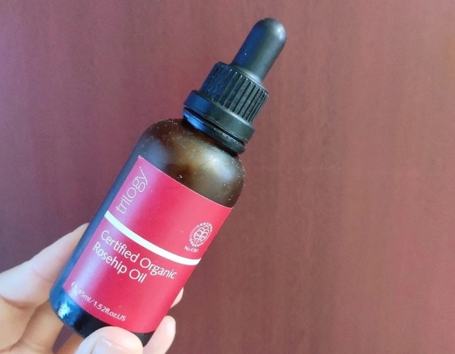 适合抗老修复熬夜提亮的精华油,适合大油皮性价比高的精华