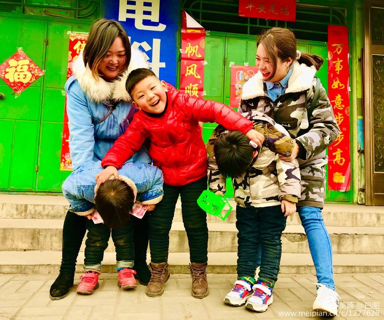 金色童年8张图片,金色的童年相片