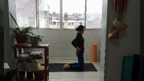 瑜伽轮式怎么做不腰痛,瑜伽轮式后腰疼