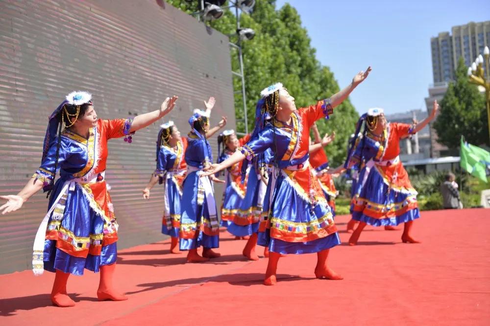 奋斗百年路启航新征程—庆祝中国*产党共**成立100周年文体展演