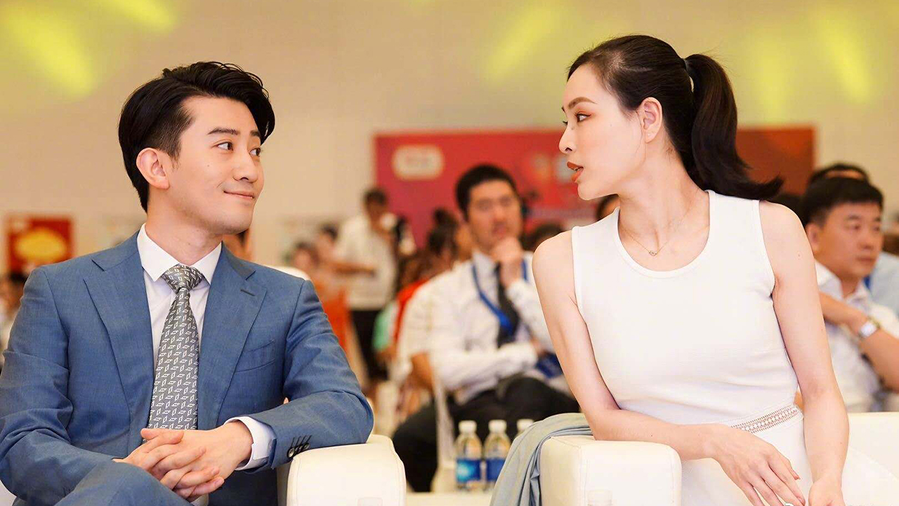 20金跳水皇后拒嫁豪门,退役后官至副书记,生完孩子依旧韵味十足