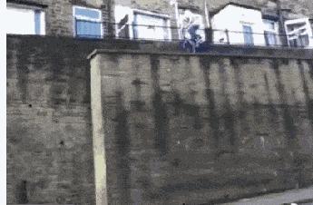 拔河比赛搞笑视频开心一刻,拔河搞笑动图