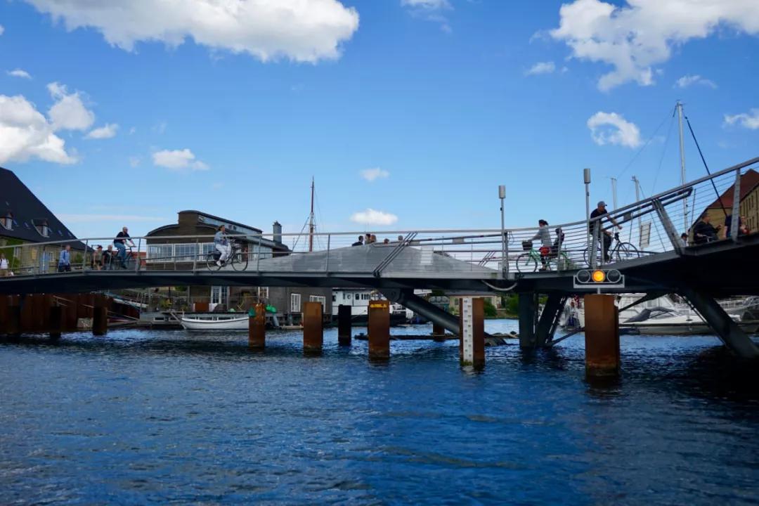 等疫情结束了和我一起去旅游吧,等疫情结束了我就带你去玩