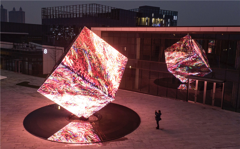 全球第一个ai模型,世界上第一个ai画的图片