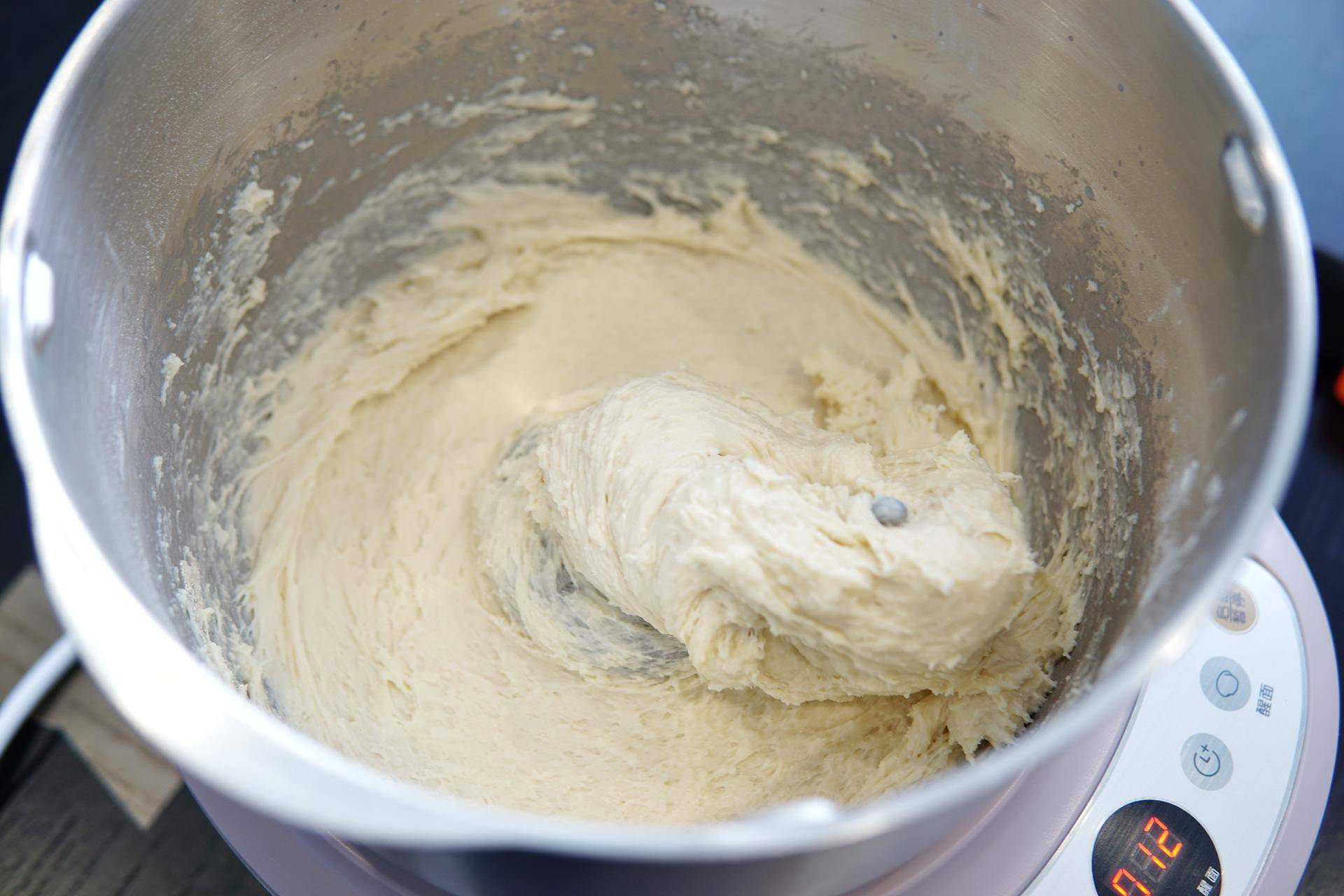 烘焙家用220伏小型和面机,烘焙和面机推荐