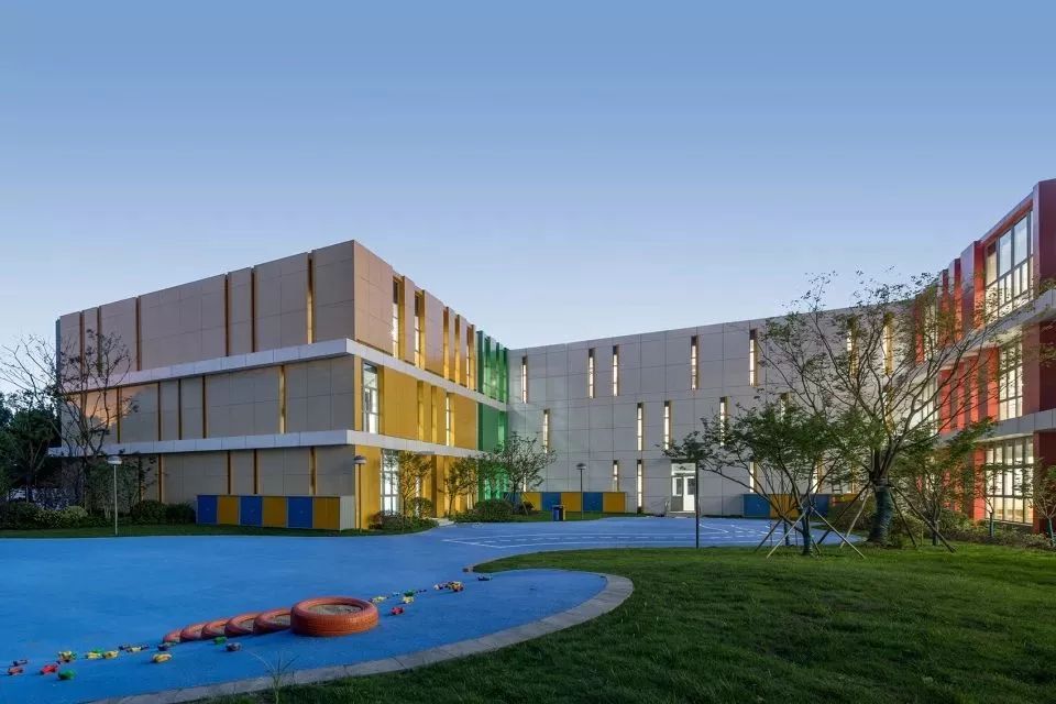 太湖新城学校篇吴江VS吴中：幼儿园-小学-初中-高中都拿出来比