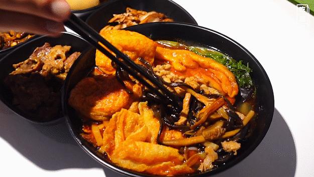 想它！三年前，让我欲罢不能的螺蛳粉，又开回来了