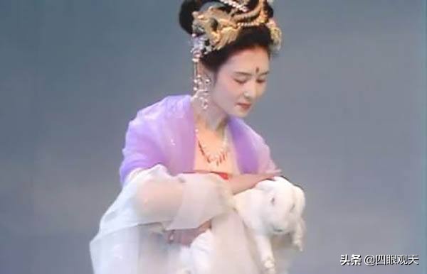 卯二姐捉唐僧,霓裳仙子与素娥仙子