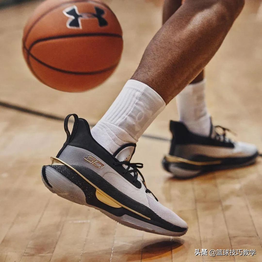 变向突破型后卫适合什么篮球鞋,六投四突的后卫适合什么篮球鞋