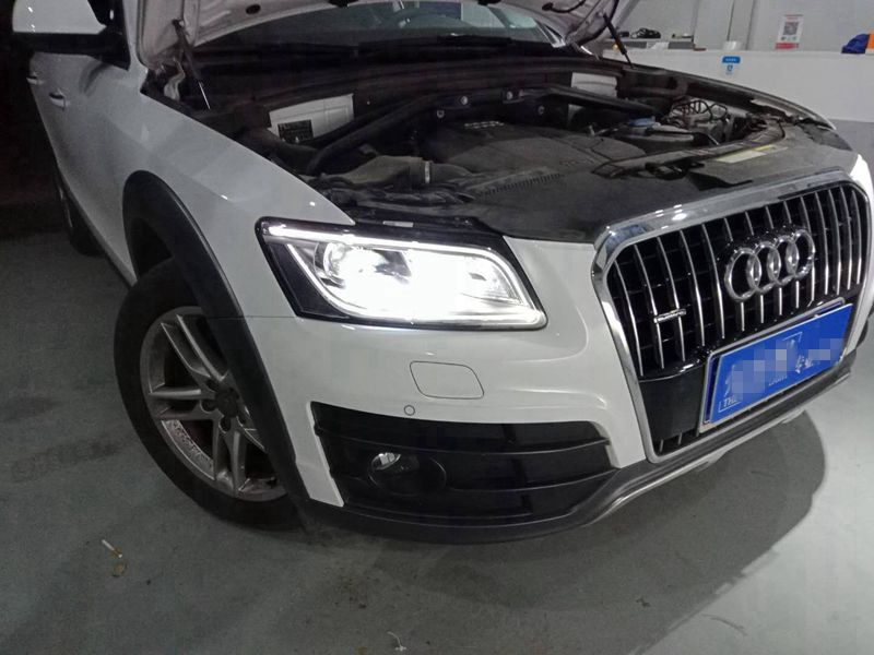 奥迪q5大灯改装led双光透镜大灯,奥迪q5大灯改装led灯泡