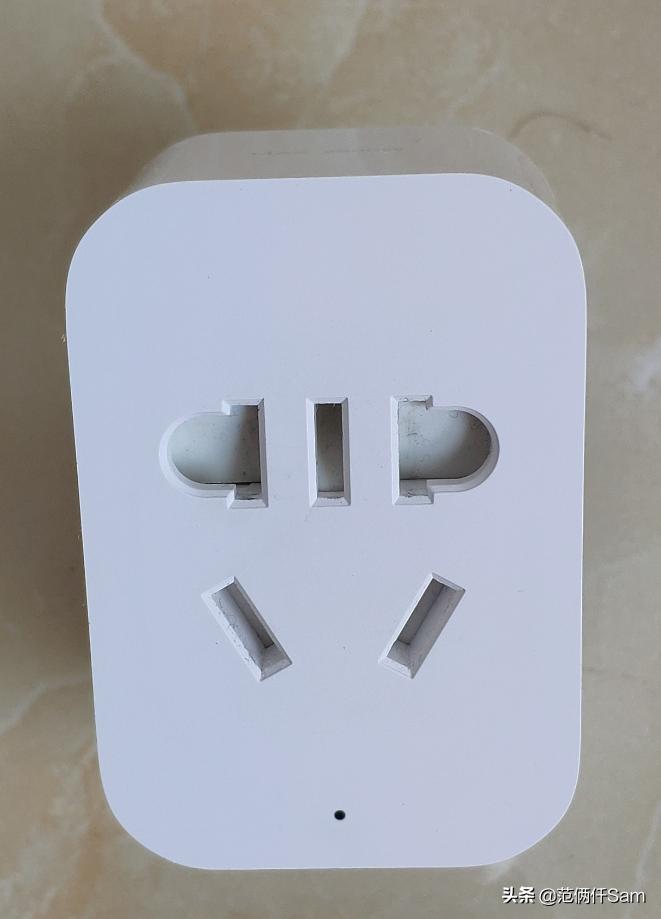 苹果要充电会自动开机吗,苹果要插充电线才能开机