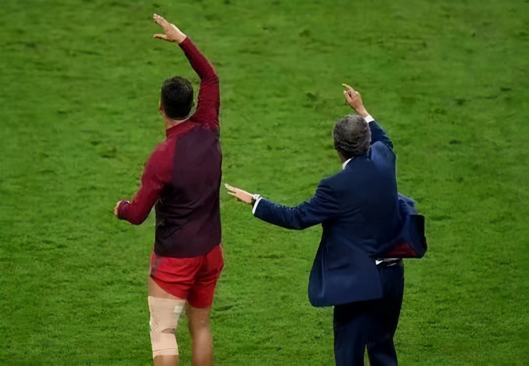 欧洲杯往事之冰岛,欧洲杯纪录片破茧成蝶葡萄牙