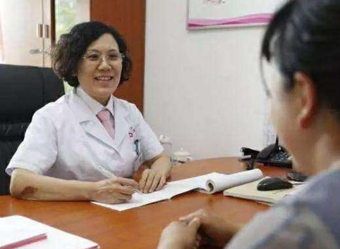 坐月子时不能洗澡,坐月子不能洗澡需要洗浴盆吗