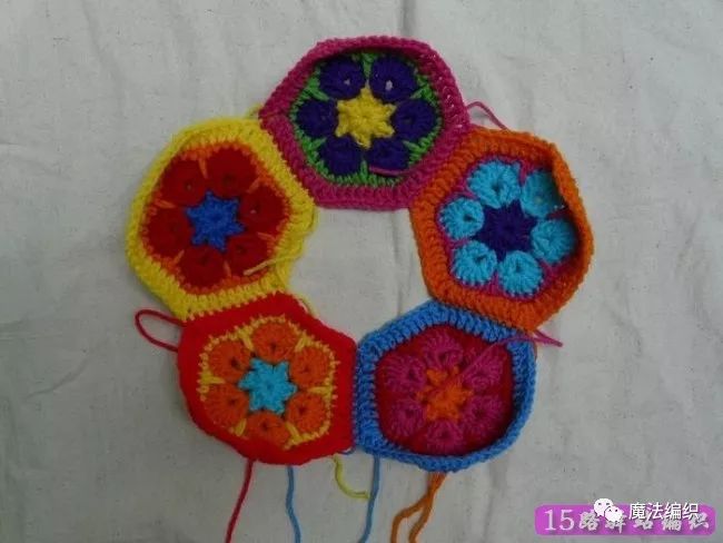 钩针足球教程图解,钩针编织足球的教程