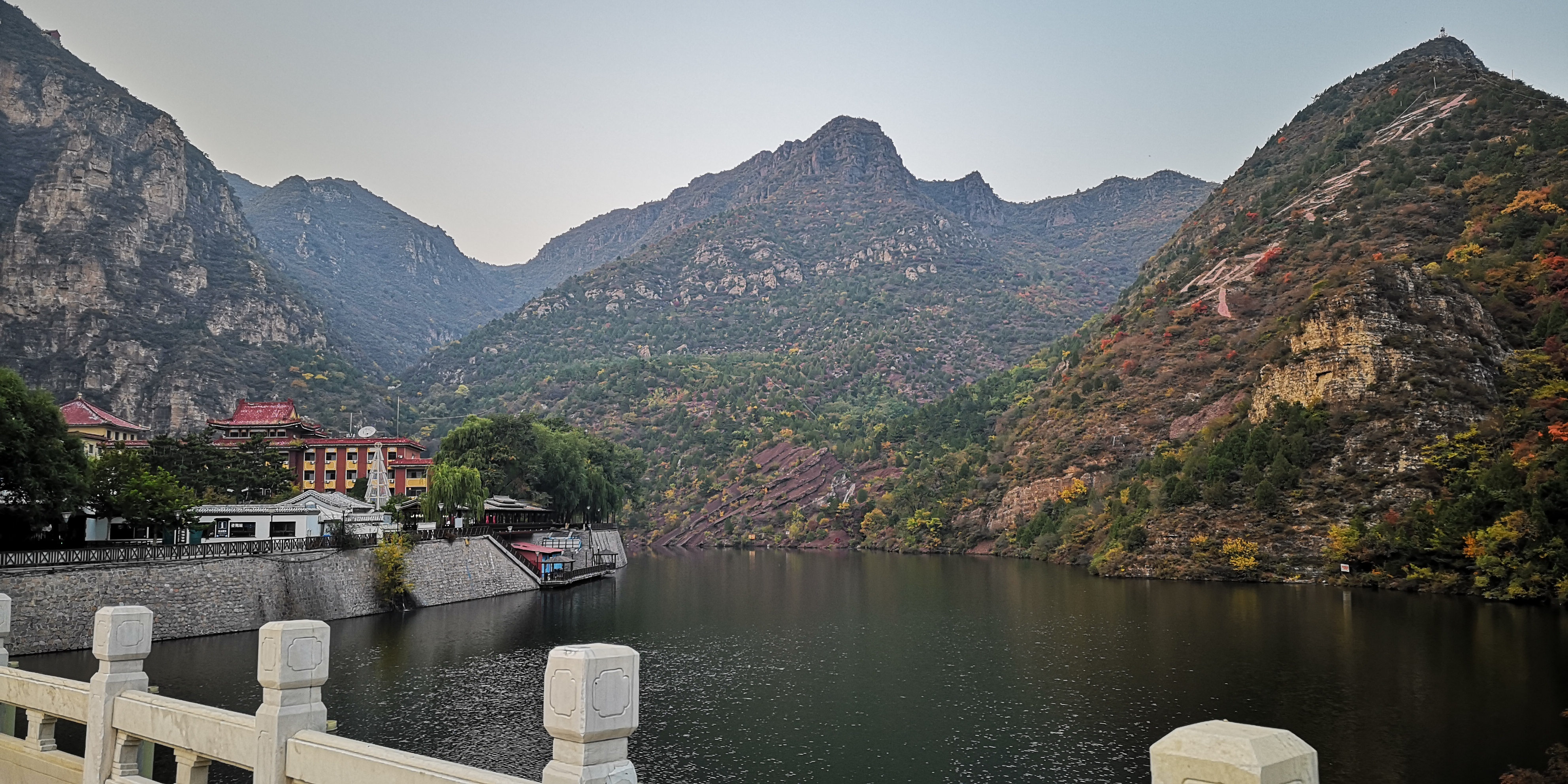 龙庆峡坐船,北京龙庆峡旅游攻略