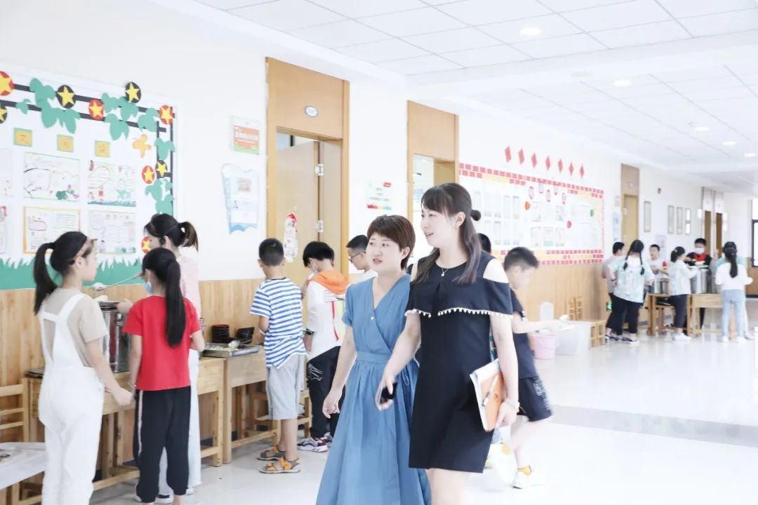 展学校风采，促教育发展——两校互动交流相互学习携手共进