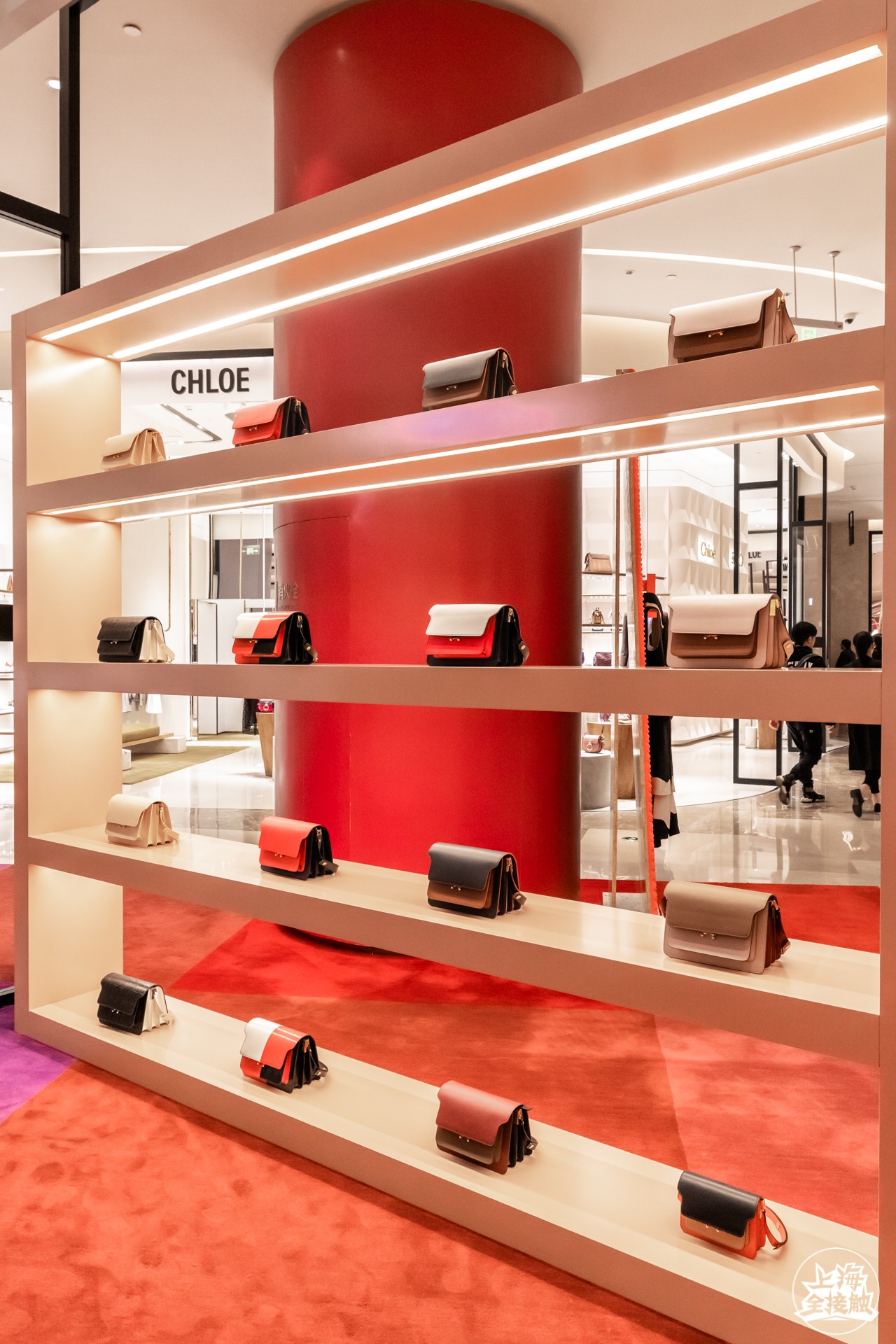 老佛爷百货中国第二店营业,走进上海老佛爷百货