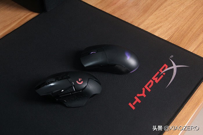 没有什么桌面几点零,折腾不止的电脑桌面好物分享