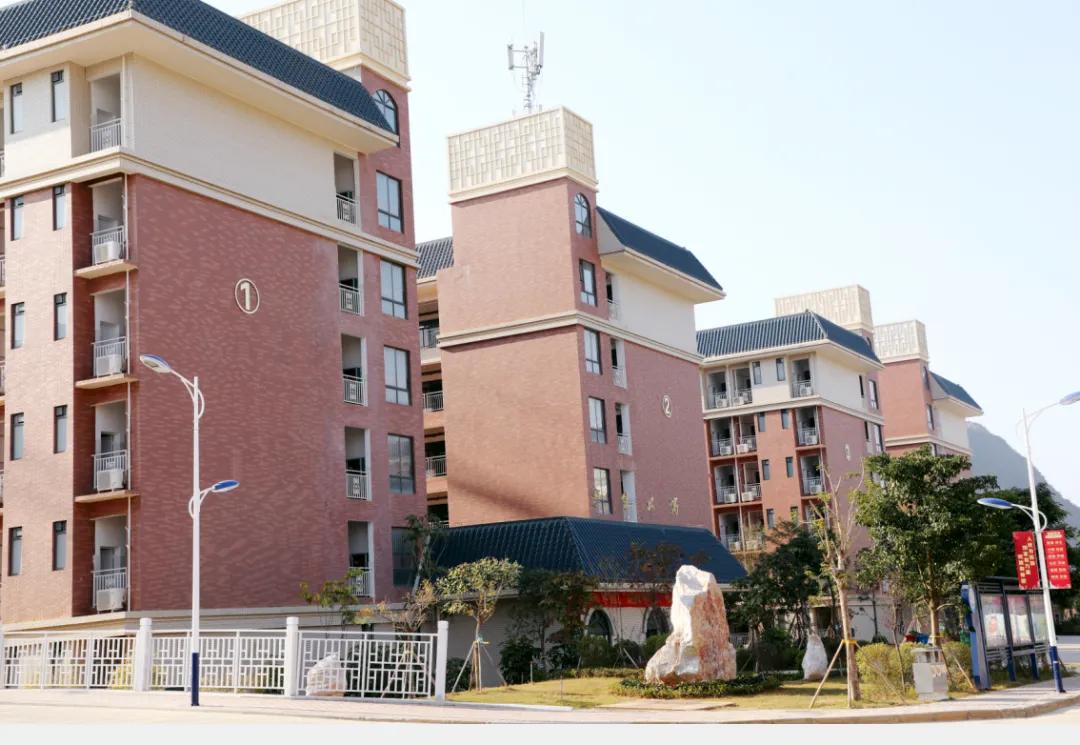 广西制造工程学院是公办还是民办,广西制造工程学院可以专升本吗