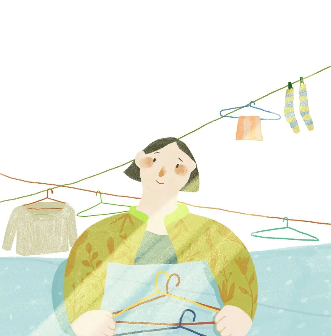 天气干燥脸部和嘴唇如何保持水润,脸被风吹的干裂起皮应该补水吗