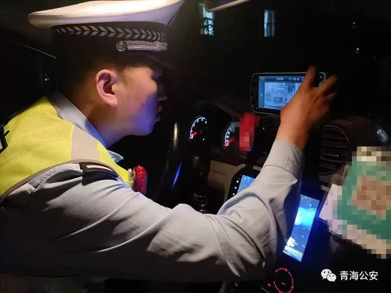 祝福祖国守护百姓健康,祝福祖国繁荣昌盛我在岗