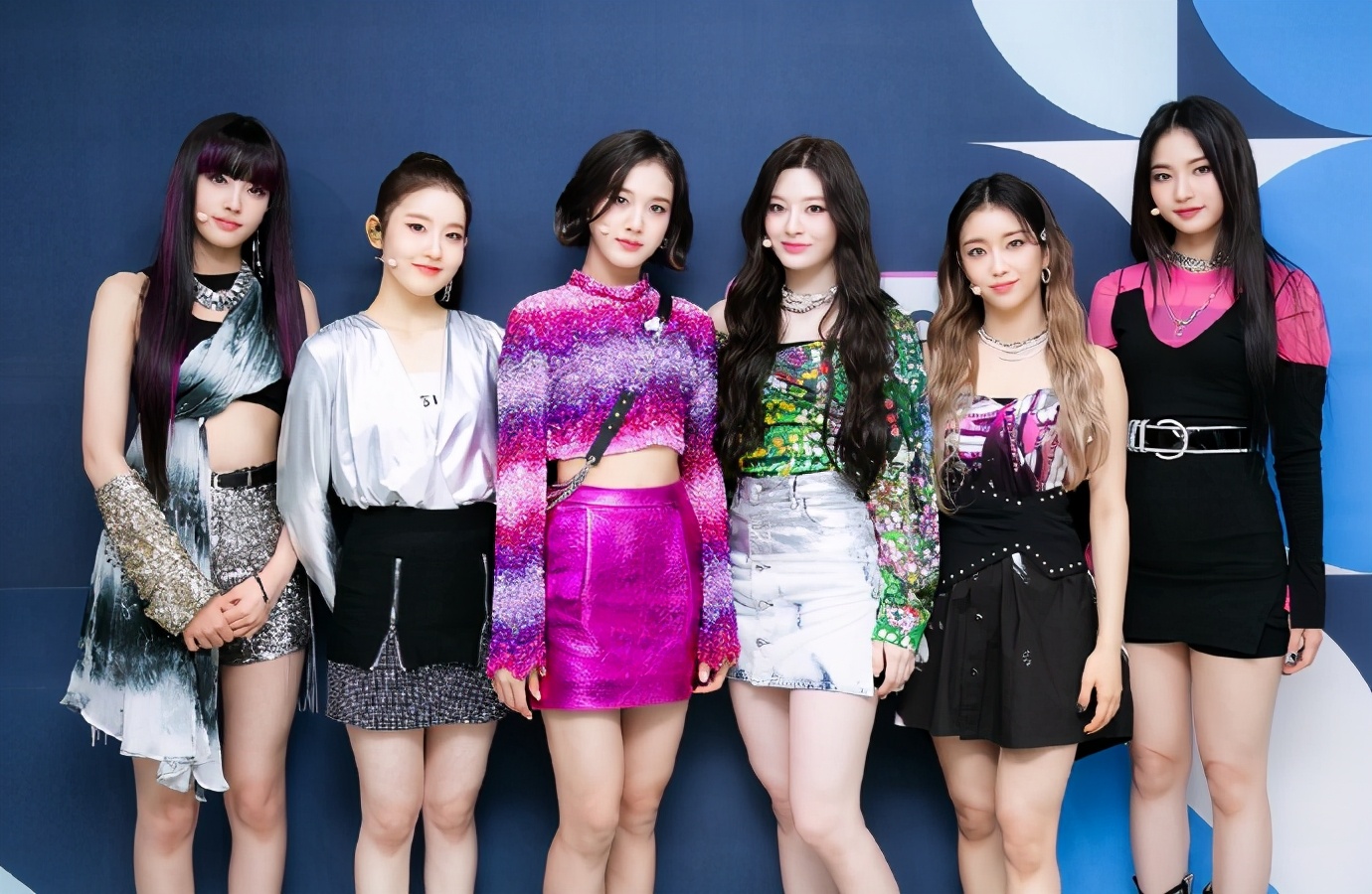 stayc黑眼必胜,stayc女团高光视频