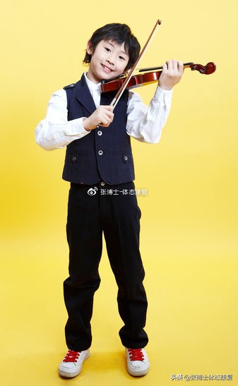 少儿不良体态纠正,少儿体态矫正最佳时间去哪里