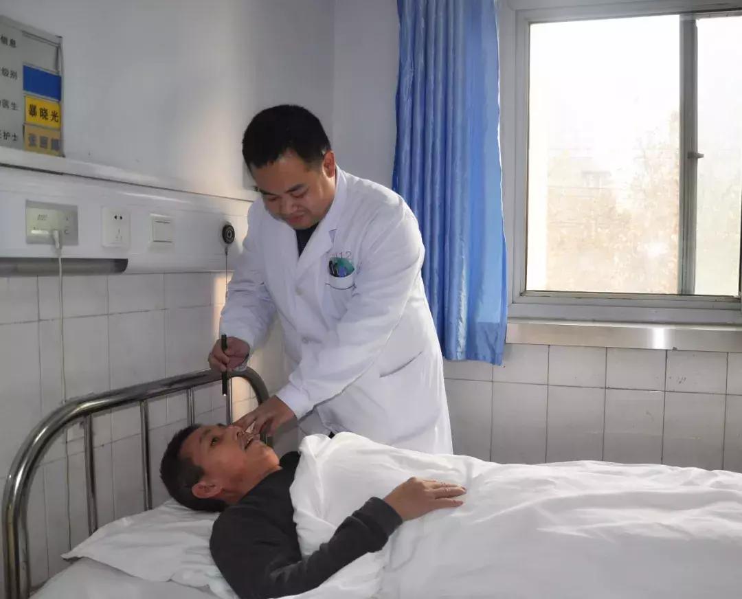 记录平凡中的伟大——邯郸市骨科医院80后神经外科医生李少波