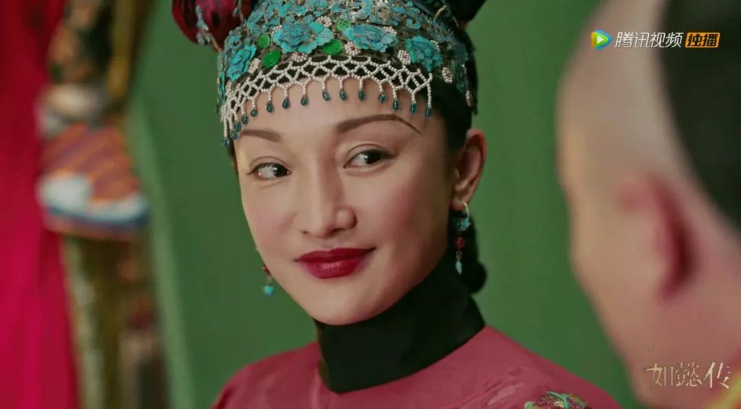 日本52岁单身阿姨选美夺冠,52岁日本主妇荣获选美冠军