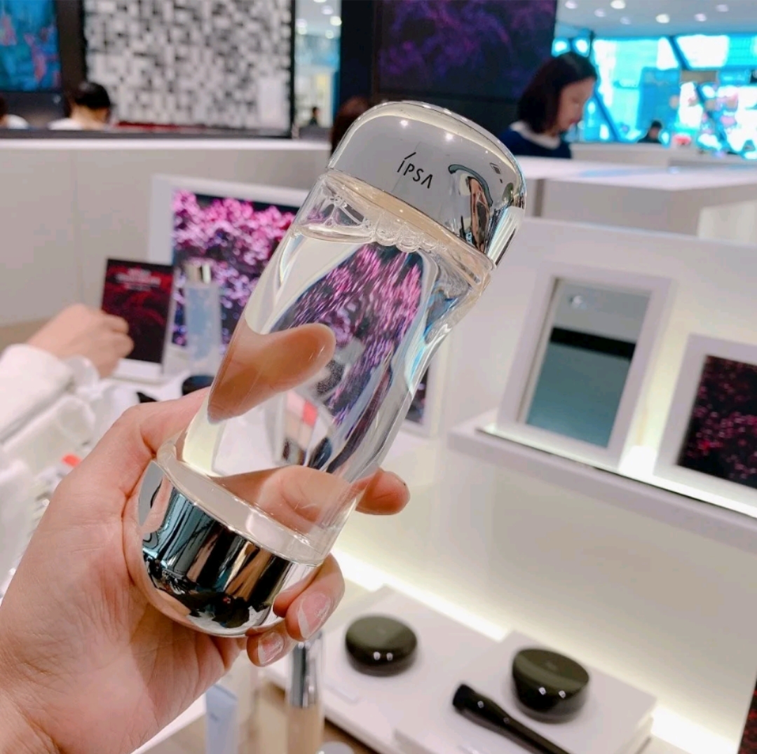 藏不住了！这些爽肤水比300支口红还要重要！有效打造水嫩肌