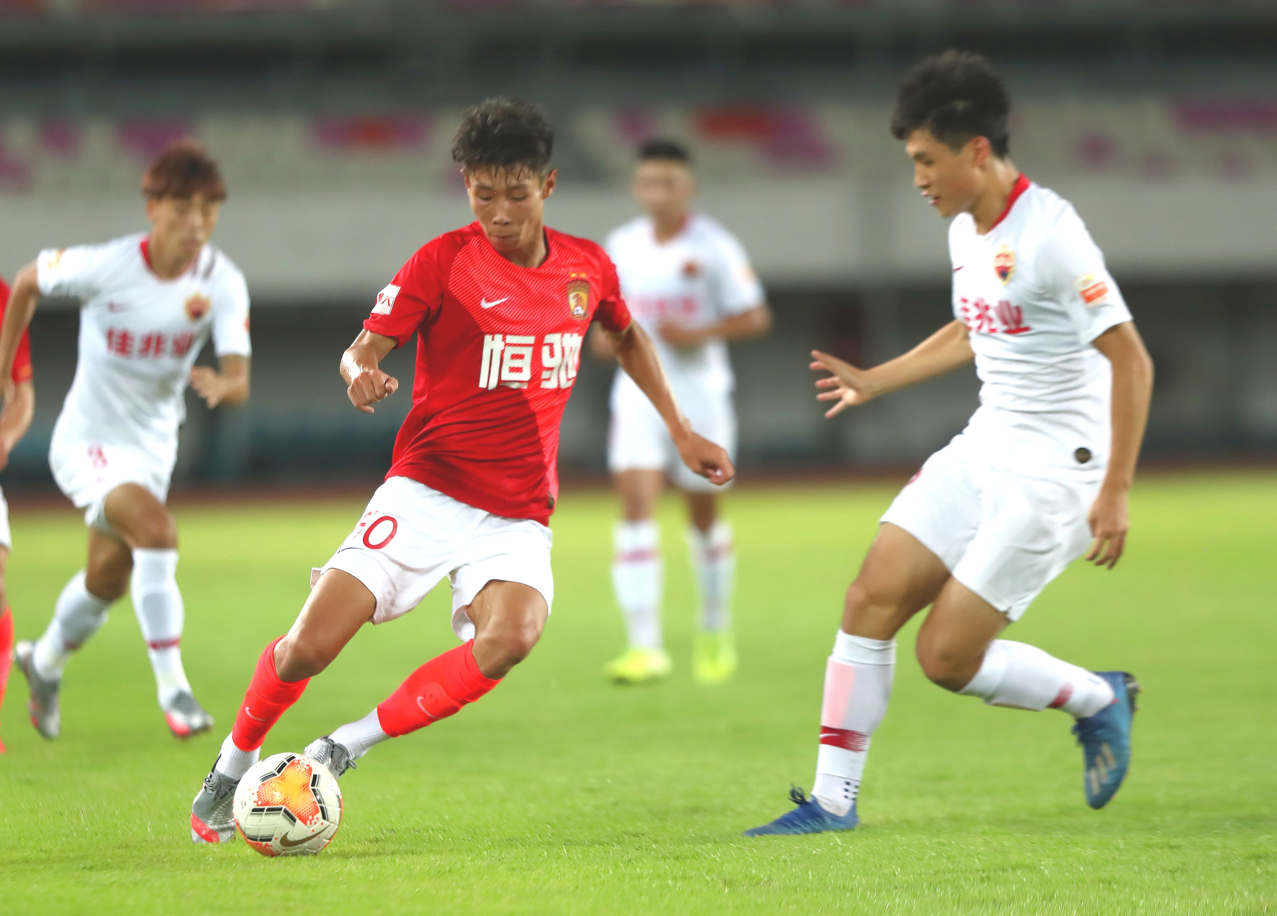 中超老牌八冠王,中超青春风暴